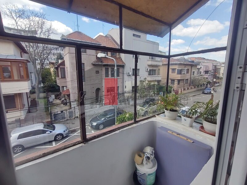 Tineretului, vanzare apartament decomandat 3 camere in vila