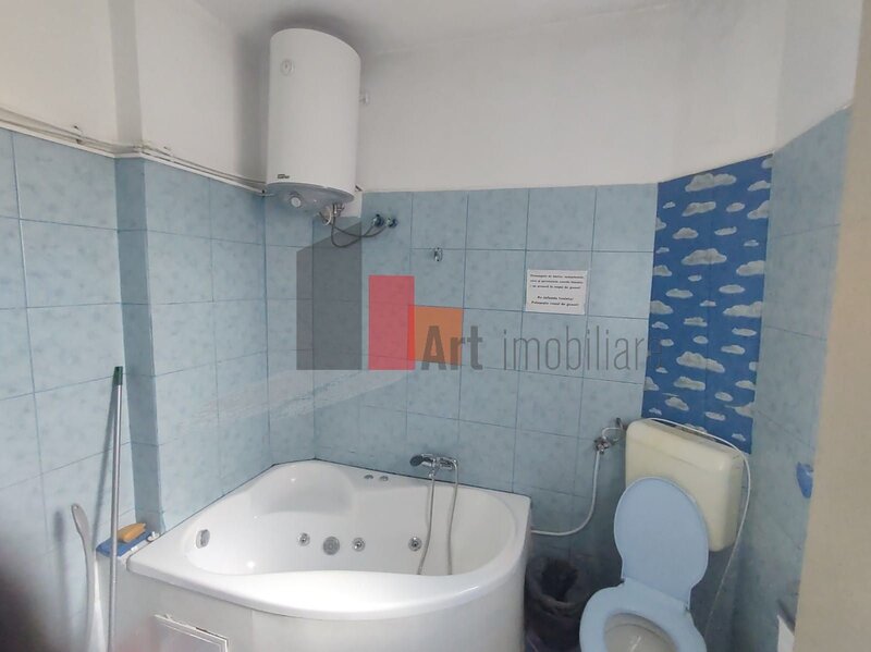 Tineretului, vanzare apartament decomandat 3 camere in vila