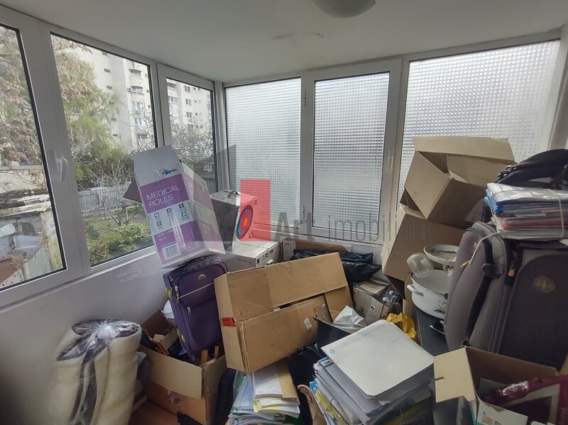 Tineretului, vanzare apartament decomandat 3 camere in vila